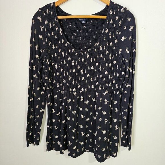 NWOT AMERICAN EAGLE OUTFITTERS DITSY FLORAL SCOOP NECK SMOCKED LONGSLEEVES TOP L - Picture 2 of 14